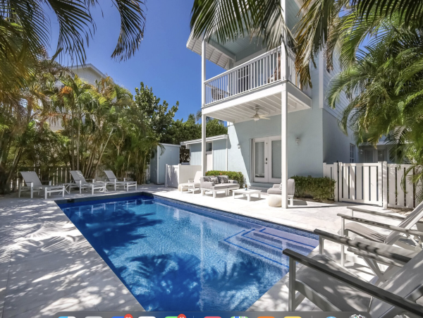 Anna Maria Island Vacation Pool Home Just Steps To Beach